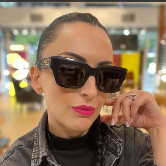 NEW BB0234S 001 BALENCIAGA SQUARE BLACK WOMEN SUNGLASSES - Picture 2 of 11